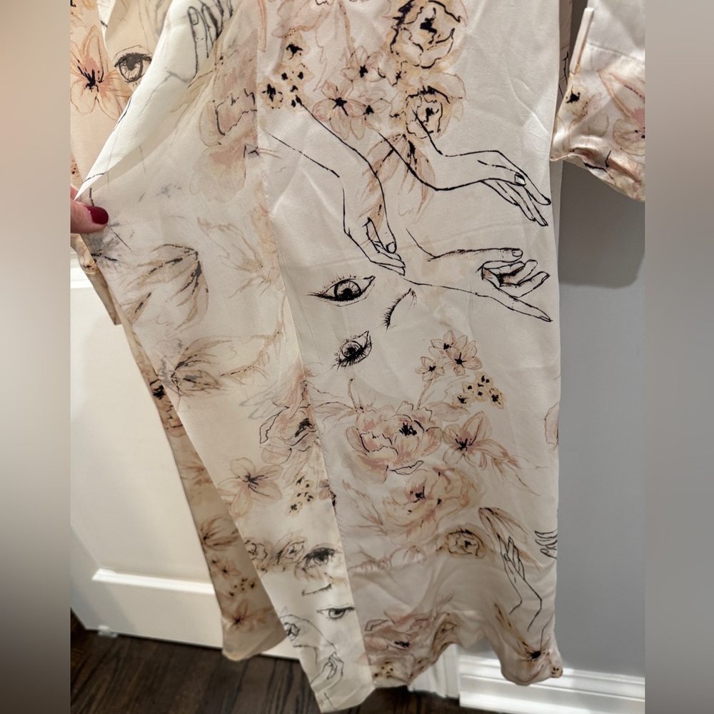 le fou by Wilfred • Floral Hand Eye Silk Limited Edition Robe Duster Dress  (S) - Picture 4 of 10